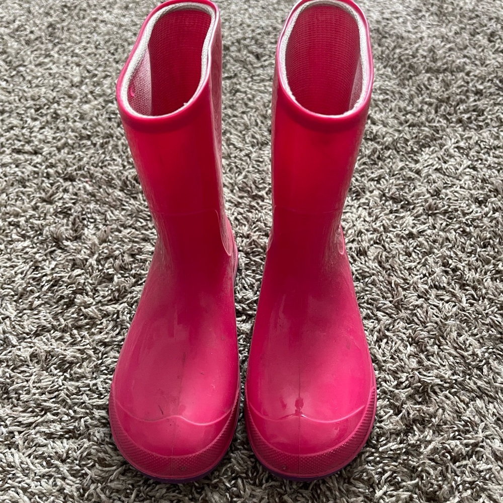 Kids rain boots size 11-12